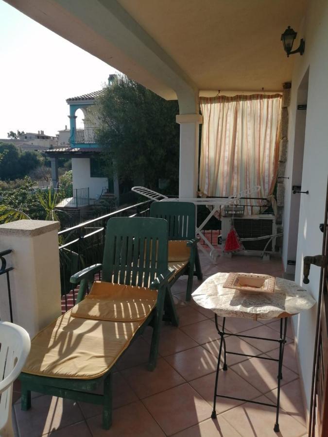 Appartamento Con Vista Mare Tanaunella Bagian luar foto